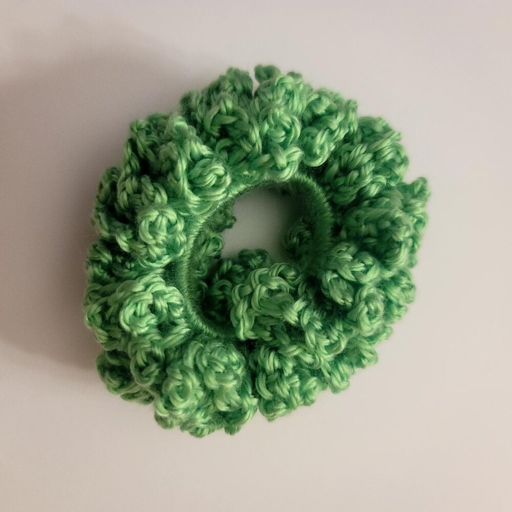 Handmade Crochet Scrunchie (Celery Green)